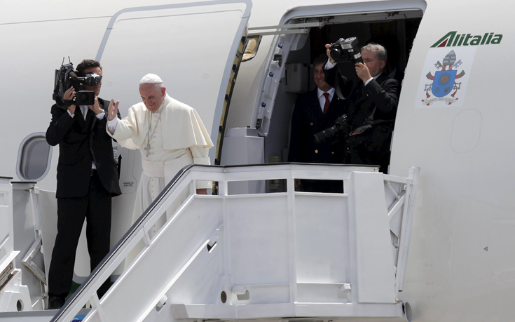 popecuba1.jpg