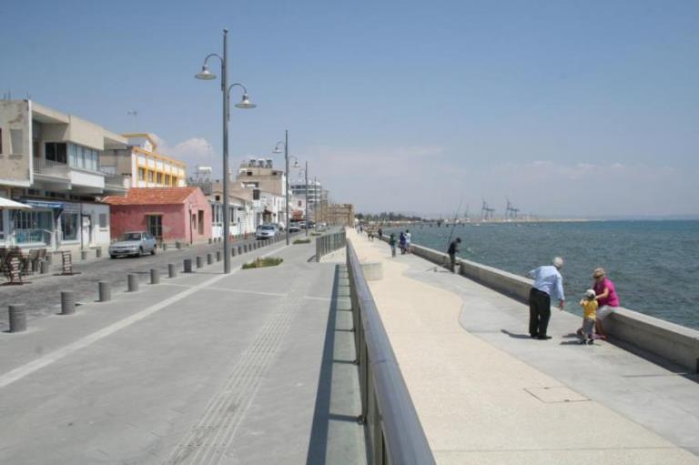Εξήντα τέσσερις υπόγειοι κάλαθοι για σκουπίδια στη Λάρνακα!