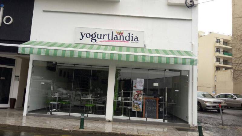 12570930_10208725596235889_1118658804_n