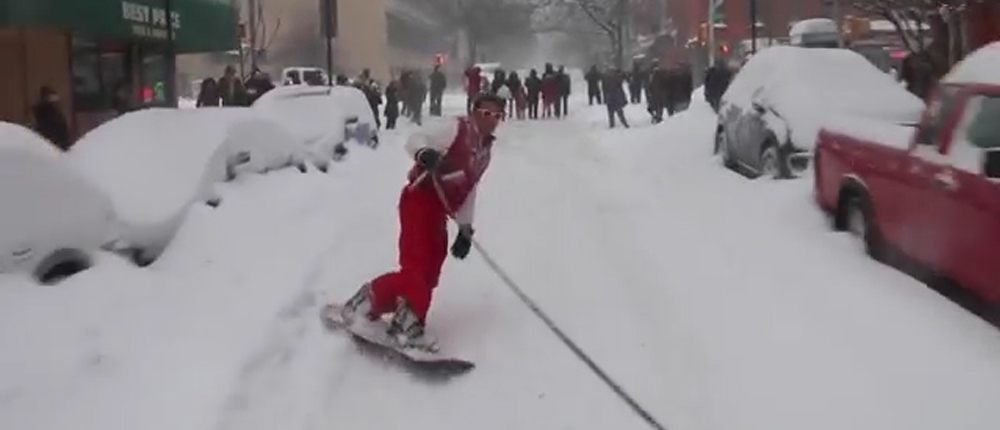 ΗΠΑ - snowboard - αυτοκίνητο - χιόνια - δρόμος