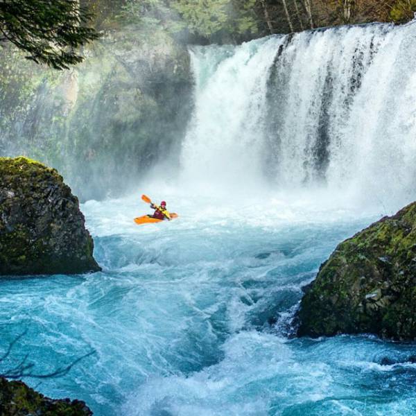 you_should_never_be_afraid_to_explore_the_world_you_never_know_what_beauty_you_will_find_640_17