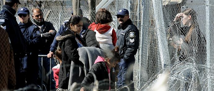 “Μαρτύριο της σταγόνας” για τους πρόσφυγες