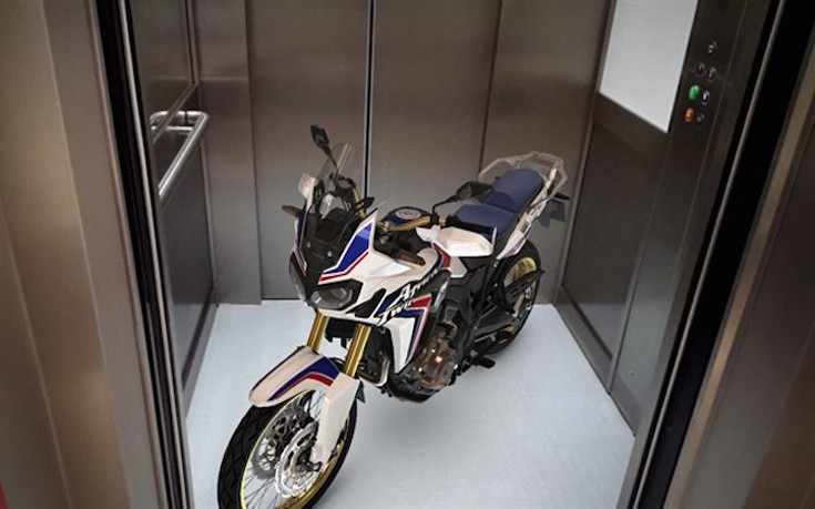 africatwin1.jpg