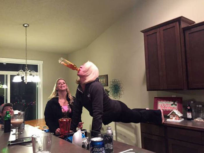 partying_54
