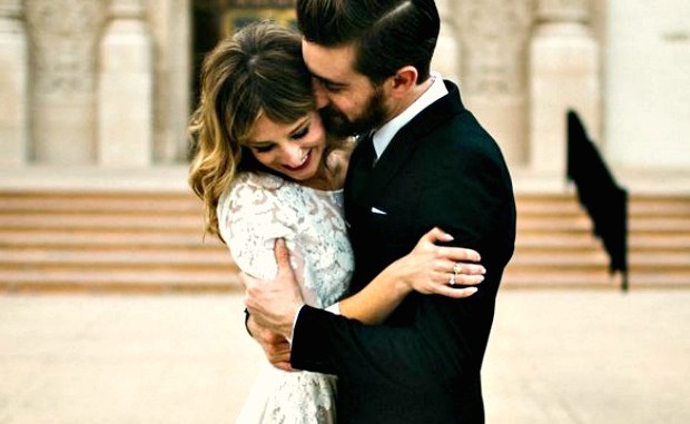 couple3-1-620×381.jpg