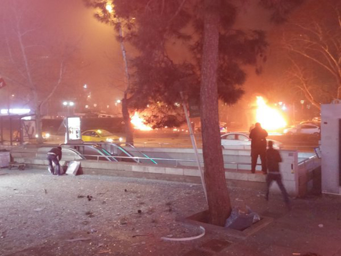 Αιματοχυσία από τρομοκρατική επίθεση στο κέντρο της Άγκυρας (Βίντεο)