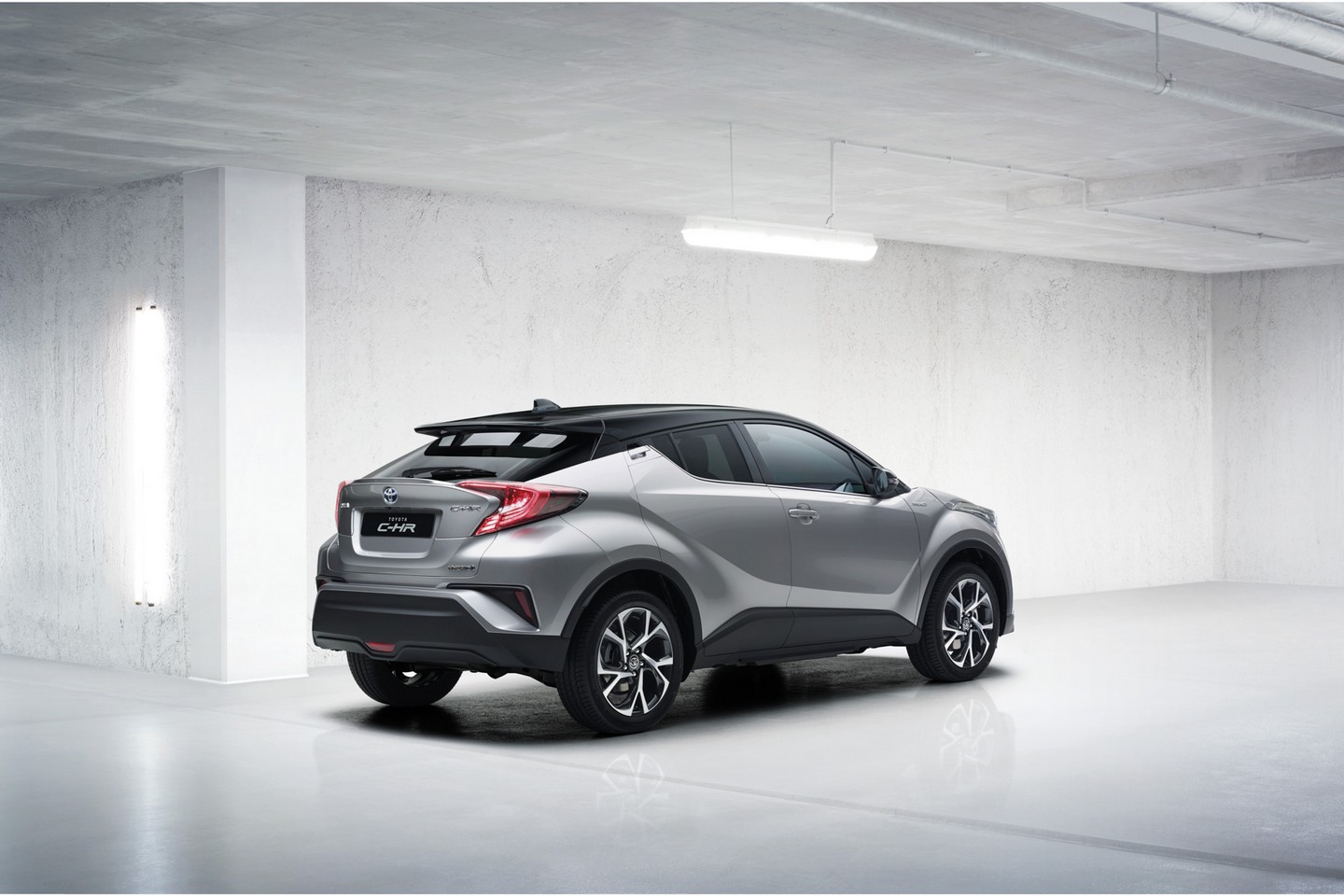 toyota-c-hr_2_0.jpg