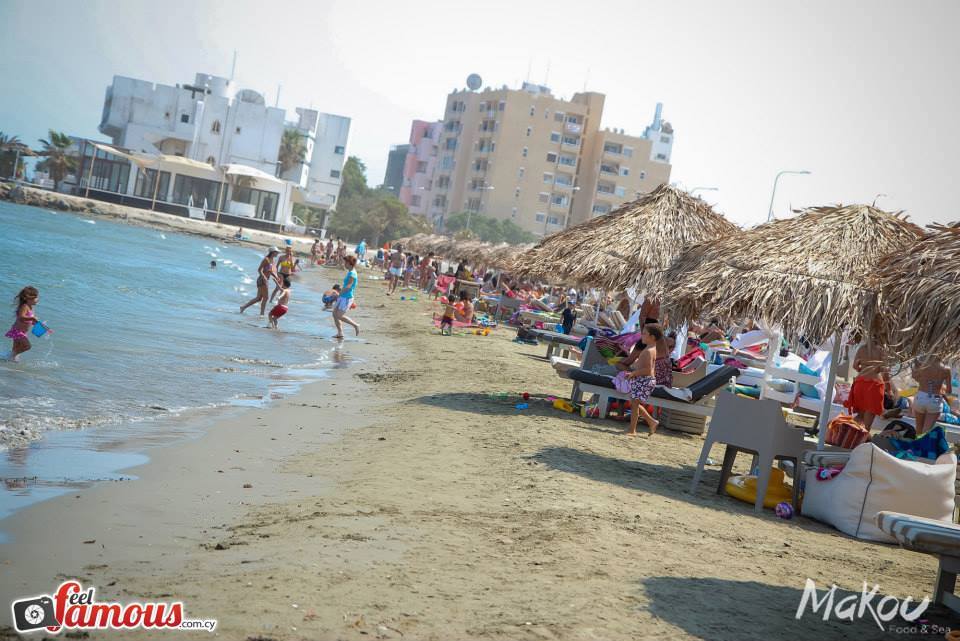 30 βαθμοί λιώνει το κορμί η λύση είναι μία πάμε παραλία… («Έπιασαν» για τα καλά οι ζεστές)!