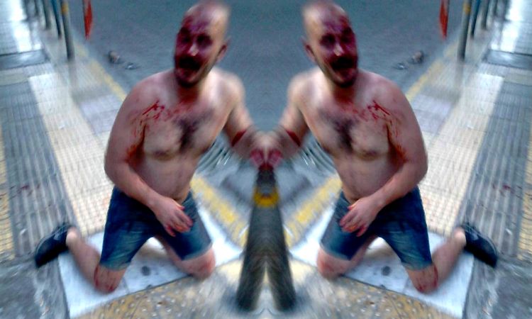 Ξυλοκόπησαν Κύπριο στην Αθήνα και μετά ανάρτησαν περήφανοι τη φωτογραφία του σε σελίδα στο Facebook (pics)