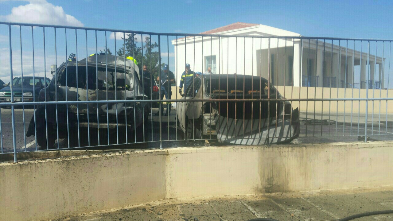 Εμπρηστές κτύπησαν στο δημοτικό σχολείο Ακακίου