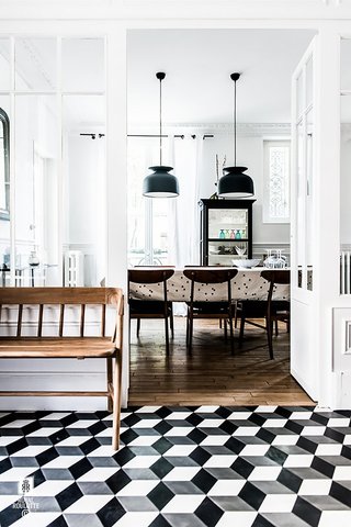 rsz_trend-alert-op-art-thatll-turn-your-home-into-a-beautiful-illusion-1724484-1460068336640x0c.jpg