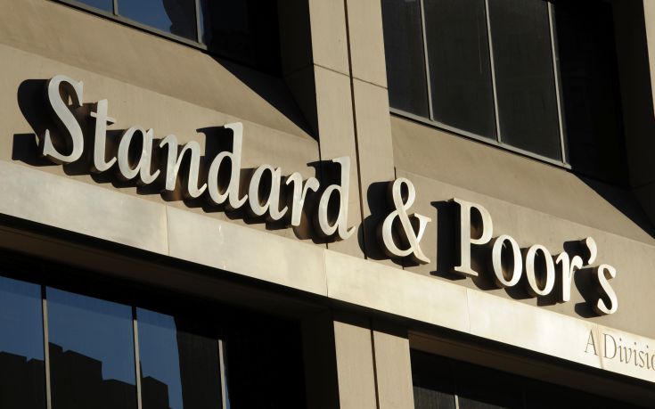 Ο Standard & Poor’s προειδοποιεί τη Βρετανία για υποβάθμιση σε περίπτωση Brexit