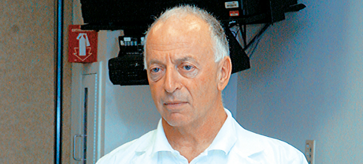 tzakis708.jpg