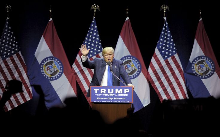 2016-03-13T015639Z_26665323_GF10000343360_RTRMADP_3_USA-ELECTION-TRUMP.jpg
