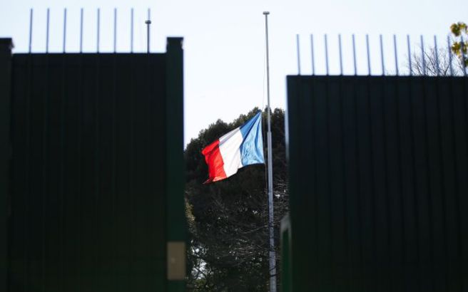 france.medium.jpg