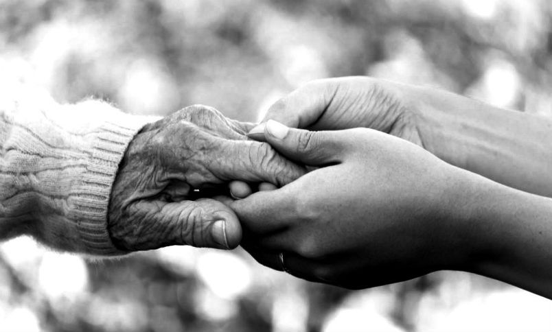 Για τους ανθρώπους μας που έφυγαν νωρίς…