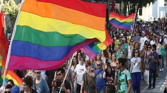 Αναβάλλεται για αύριο η Πορεία Υπερηφάνειας