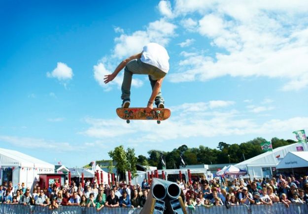 Το Σάββατο ανεβαίνουμε πάνω σε skate και τρώμε δωρεάν sushi στη Λάρνακα