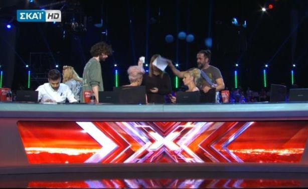 X Factor – Chair Challenge: Στα όρια της λιποθυμίας η Τάμτα όταν έκοψε την παίκτρια από τη Γεωργία! Της έκαναν αέρα για να συνέλθει!
