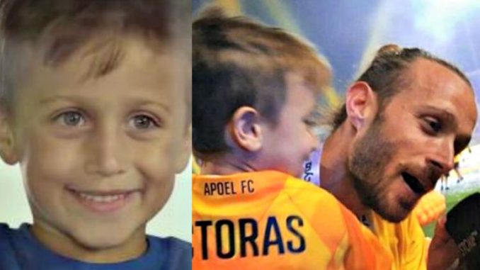 Λιώσαμε! Δείτε τον γιο του Νεκτάριου Αλεξάνδρου σε διαφημιστική καμπάνια για μωρά (VIDEO)