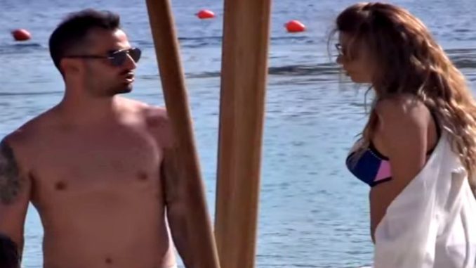 Δεν έχει ξαναγίνει! Μαλλιά κουβάρια έγιναν Χατζίδου-Σοϊλέδης μπροστά στις κάμερες – Πήγε να τον φιλήσει και έγινε έξαλλος!