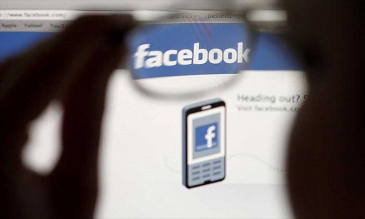 Το Facebook θα σβήσει παλιές φωτογραφίες σας – Δείτε τι πρέπει να κάνετε για να μην διαγραφούν