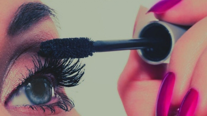 Beauty Trick: Τι να κάνεις αν έχει πήξει η μάσκαρα;