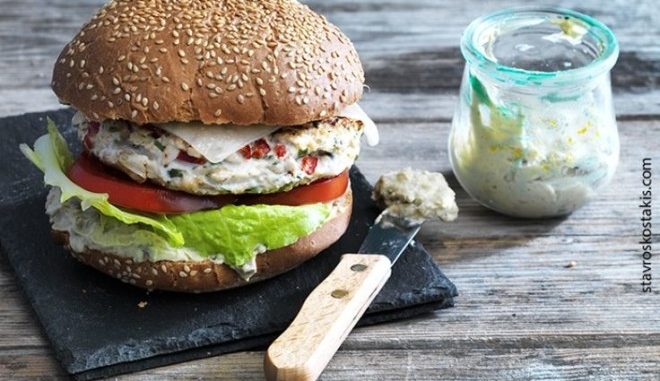 Burger με Κοτόπουλο