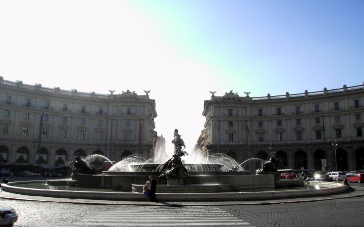 Piazza.jpg
