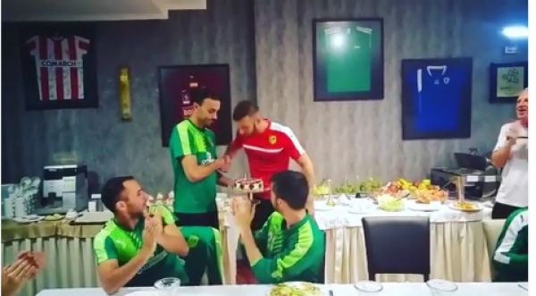 ΑΕΚ: Η έκπληξη στο Μιχαήλ (video)