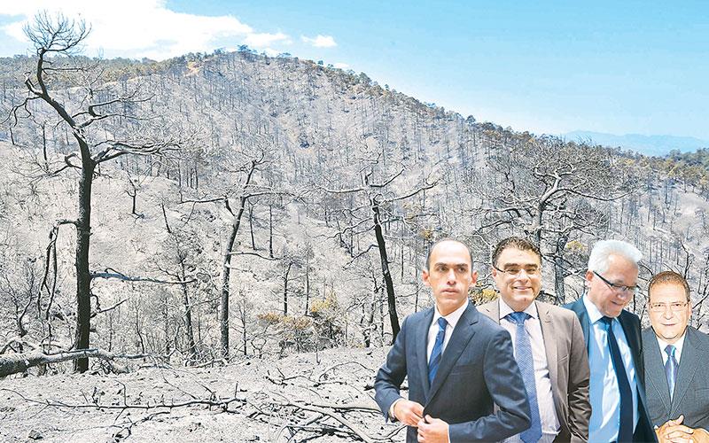 Οι λιμουζίνες καινούργιες αλλά οι φορτήγες που τρέχουν στις φωτιές 18 χρόνων!