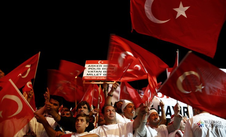 2016-07-21T210920Z_1193951767_LR1EC7L1MRAR8_RTRMADP_3_TURKEY-SECURITY.jpg