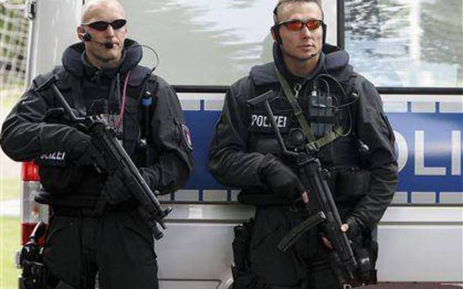 german_police.medium.jpg