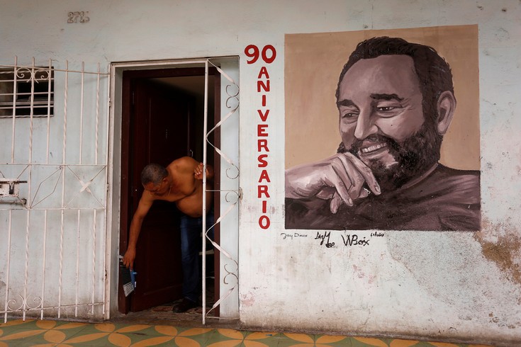 2016-08-12T233844Z_1447835356_S1BETVCGGQAA_RTRMADP_3_CUBA-FIDEL.jpg