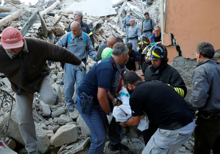 2016-08-24T053404Z_748473173_S1BETXFNSMAA_RTRMADP_3_ITALY-QUAKE.jpg
