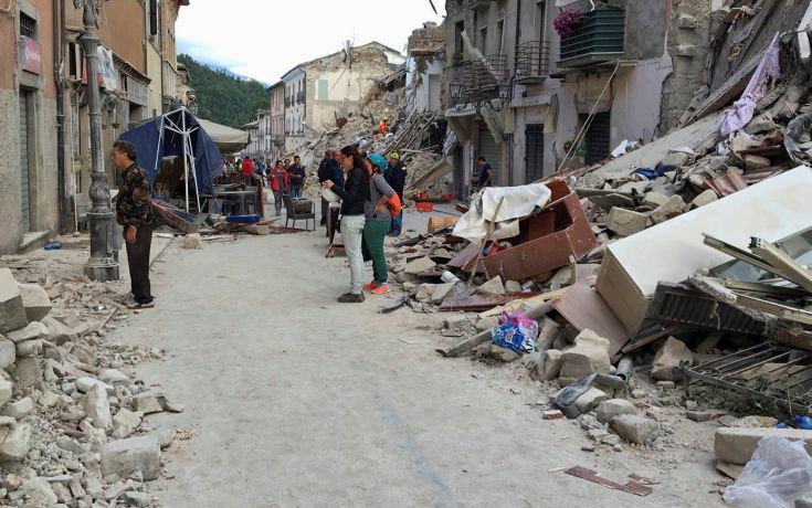2016-08-24T063211Z_1205448845_S1BETXFSWPAA_RTRMADP_3_ITALY-QUAKE - Copy