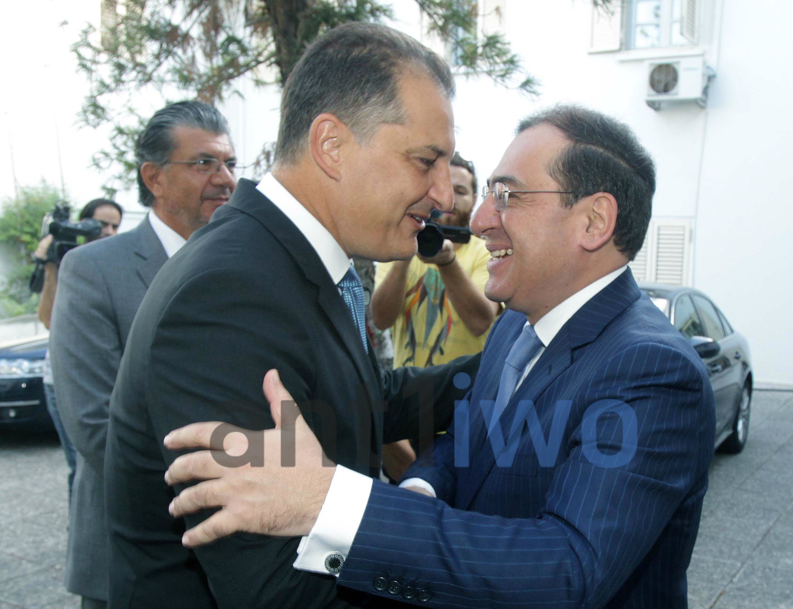 Επεσαν οι υπογραφές. Σε 4 – 6 χρόνια η μεταφορά ΦΑ από Κύπρο