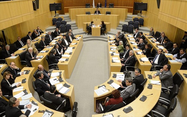 Ο πατριωτισμός που ξεχειλίζει στην Κύπρο – Οι πολιτικοί θα αρχίσουν να πουλάνε τον πατριωτισμό στους κοινούς θνητούς