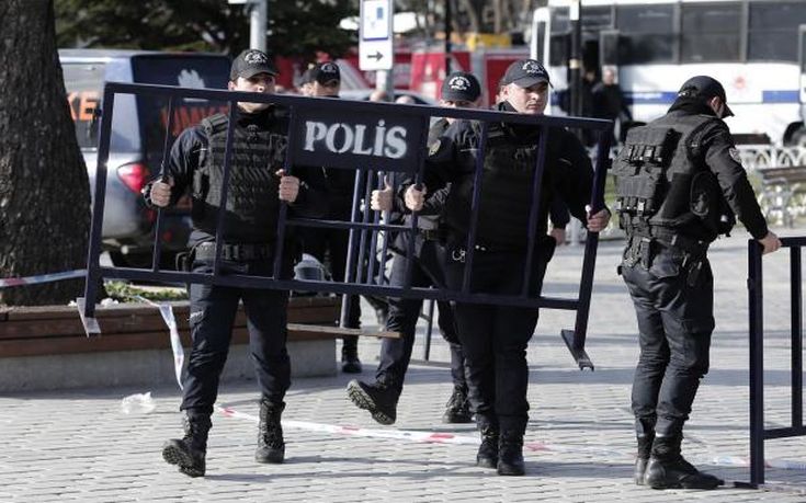 48-injured-in-vehicle-explosion-targeting-Turkeys-police-government.jpg