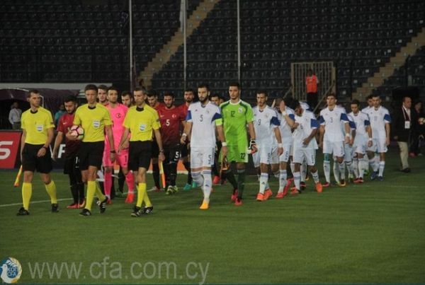 Στις 20:15 η άφιξη των Ελπίδων, Δευτέρα με Σλοβακία