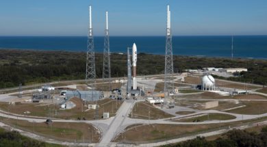 Atlas_V_551_at_Launch_Pad_41-1312×819.jpg
