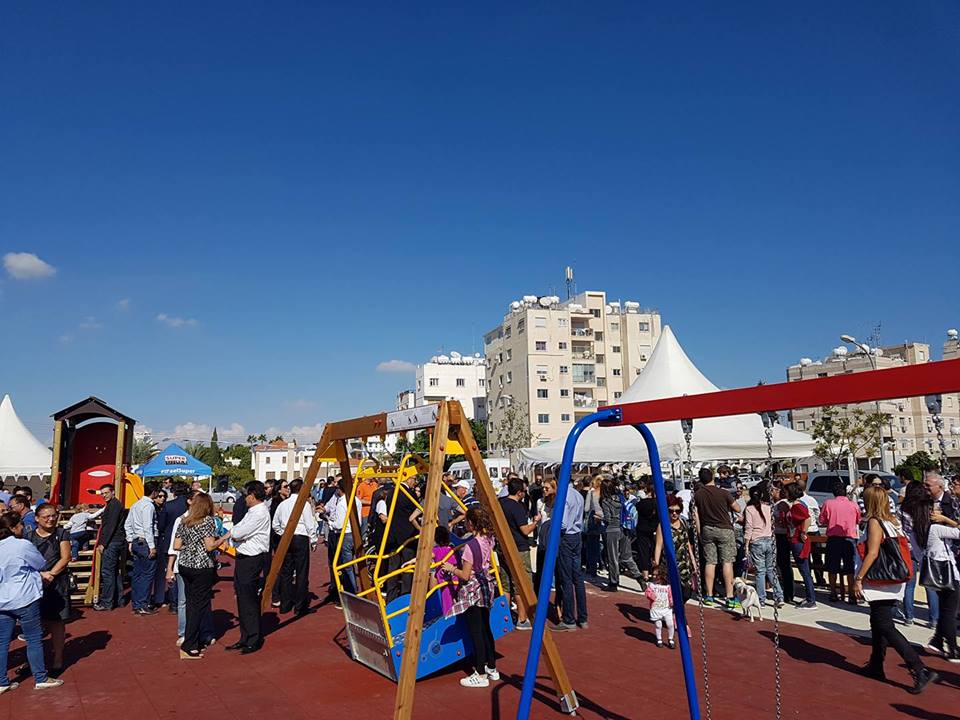 Οι «πύλες» άνοιξαν, καιρός για χαμόγελα… (pics)