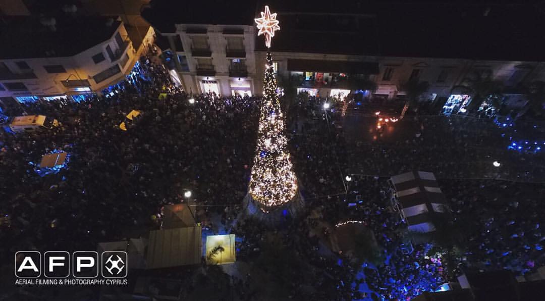 Στις 3 Δεκεμβρίου η επίσημη φωταγώγηση της πόλης – Με χορωδίες και χωρίς καλλιτέχνες φέτος γιατί…