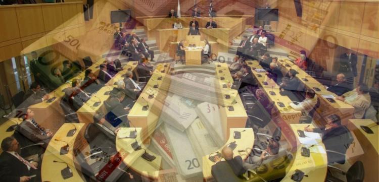 Οι μισθοί των Βουλευτών στην Ευρώπη – Πόσα παίρνουν οι Κύπριοι και σε ποια θέση είναι η Κύπρος