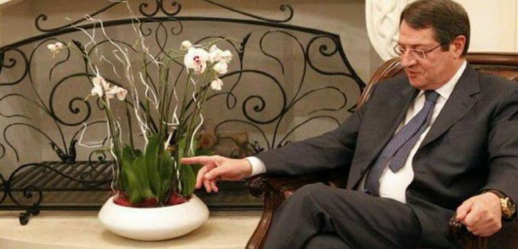 Συγκινεί η ανάρτηση του ΠτΔ για τον αγαπημένο του «Λίο» που απεβίωσε – ΦΩΤΟΓΡΑΦΙΑ
