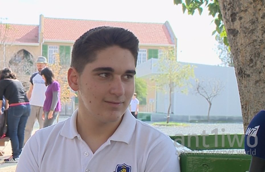 Ο 14χρονος Κύπριος που γίνεται ντοκιμαντέρ! Ιάπωνες τον ακολούθησαν στη Λευκωσία