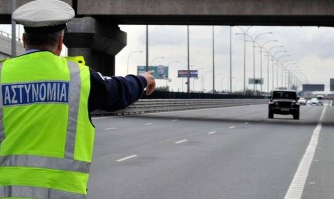 Οδηγοί προσοχή! Στους δρόμους οι αστυνομικοί από σήμερα- Βαριές καμπάνες για συγκεκριμένη παράβαση