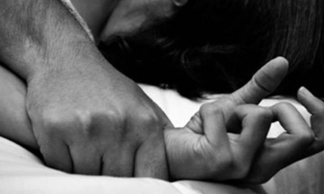 ΛΑΡΝΑΚΑ-27χρονος μπήκε στο διαμέρισμα της πρώην του και φέρεται να την βίασε