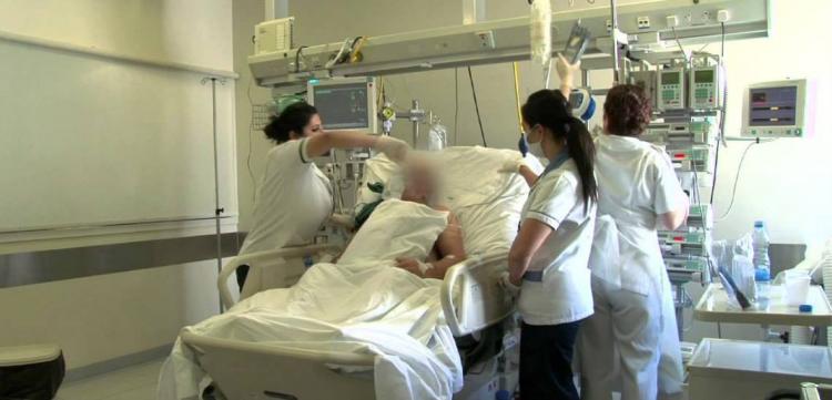 ΑΓΙΑ ΝΑΠΑ: Λευκωσιάτης στο Νοσοκομείο με εγκεφαλικό μετά από ξυλοδαρμό – Για τα μάτια μιας γυναίκας!