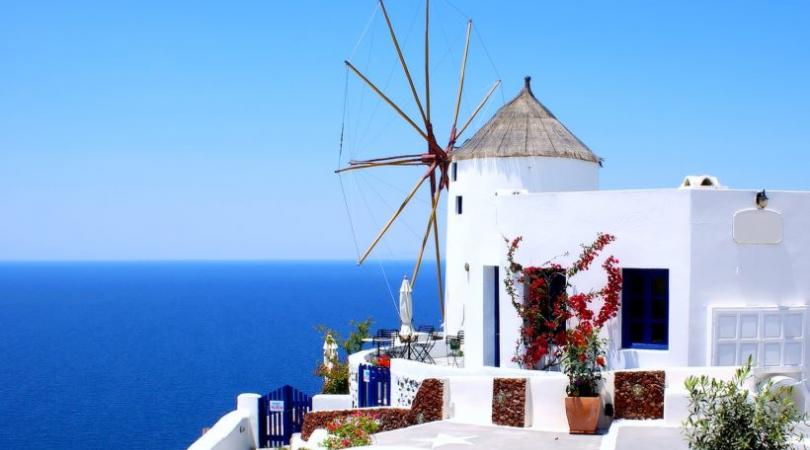 Τα 10 καλύτερα ελληνικά νησιά για τις καλοκαιρινές διακοπές σου